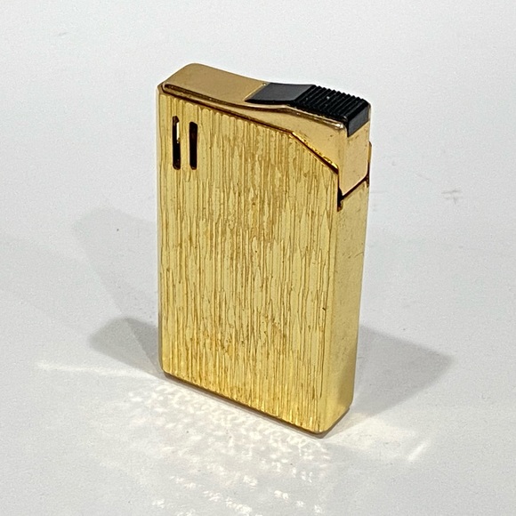 Vintage Gold Flint Light 🔥 - Picture 7 of 7